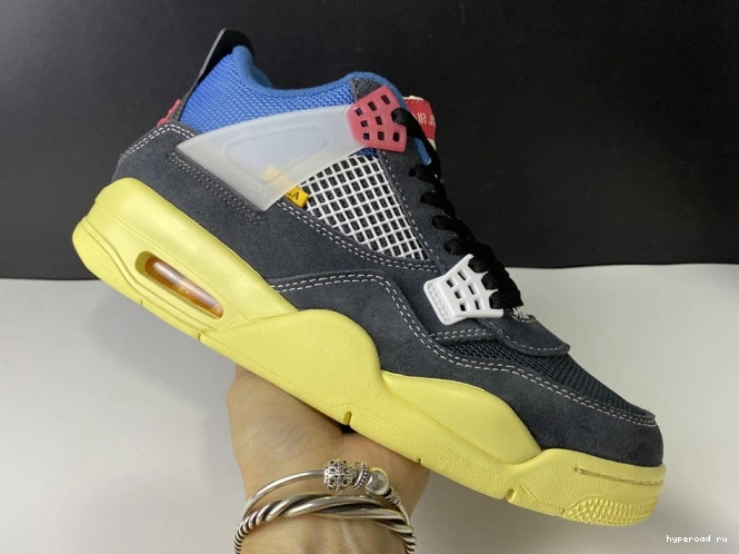 AIR OFF 4 NOIR JORDAN RETRO UNION DC9533-001 0924